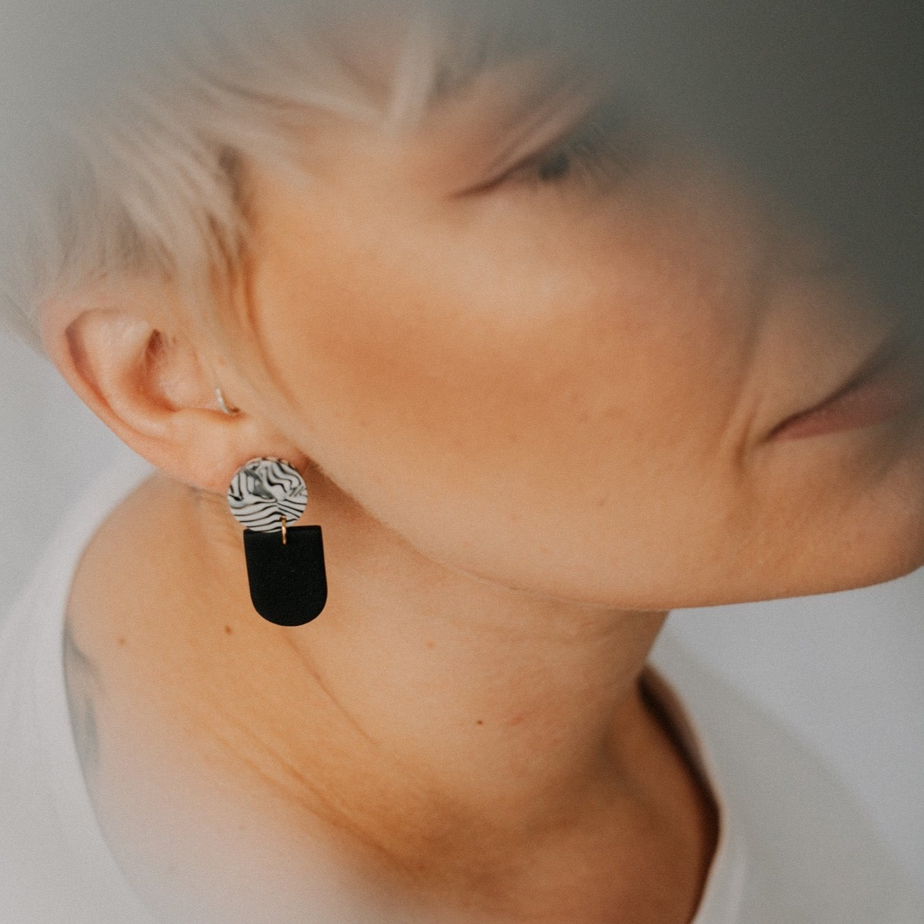 more black Ohrringe